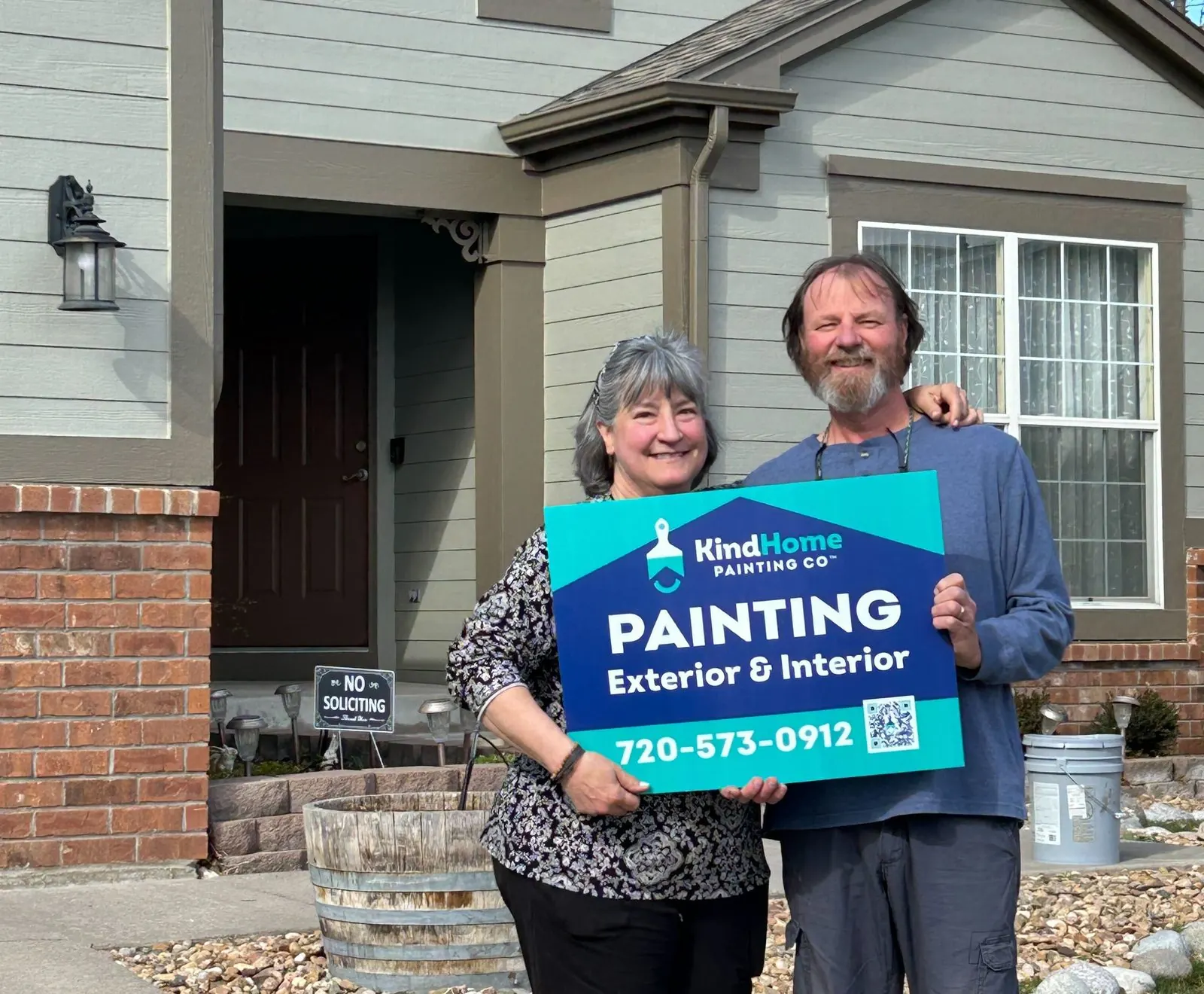 A Denver home exterior freshly repainted by Kind Home Painting